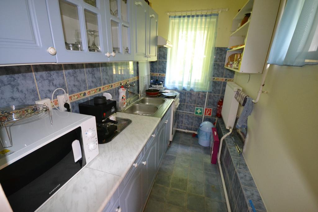 Var-Lak Vendeghaz Szendro المظهر الخارجي الصورة